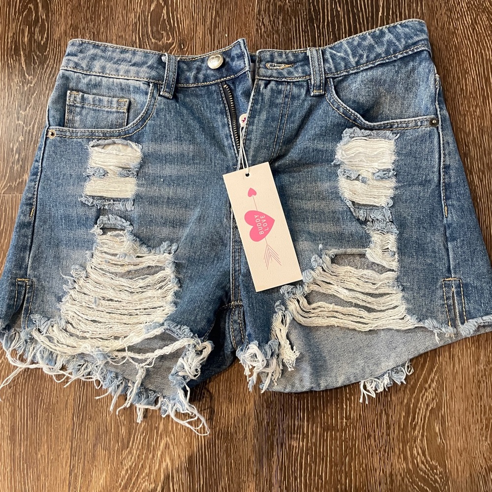 Buddy love shorts